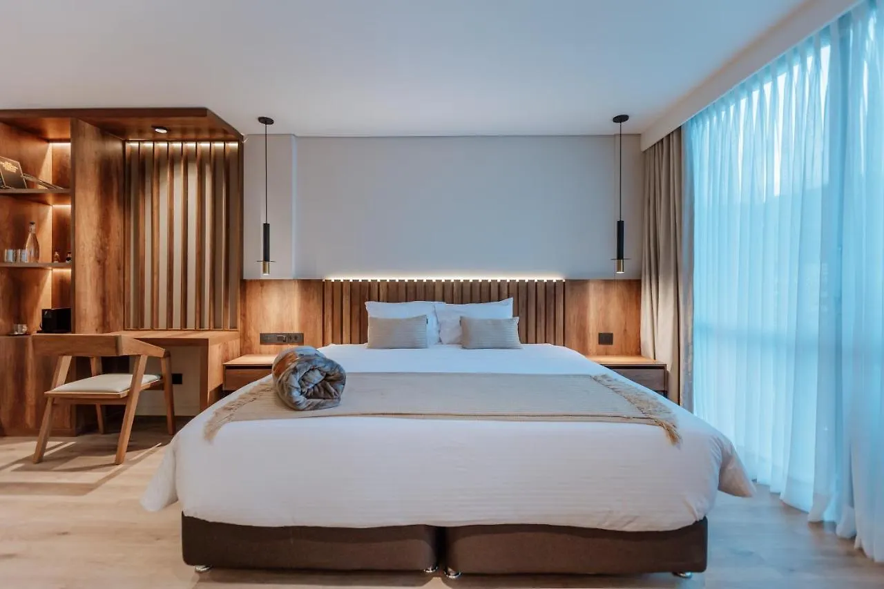 ****  Hotel Sky Medellín Colombia