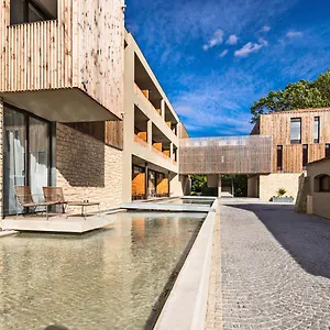 https://du-golf.fr-provencehotel.com